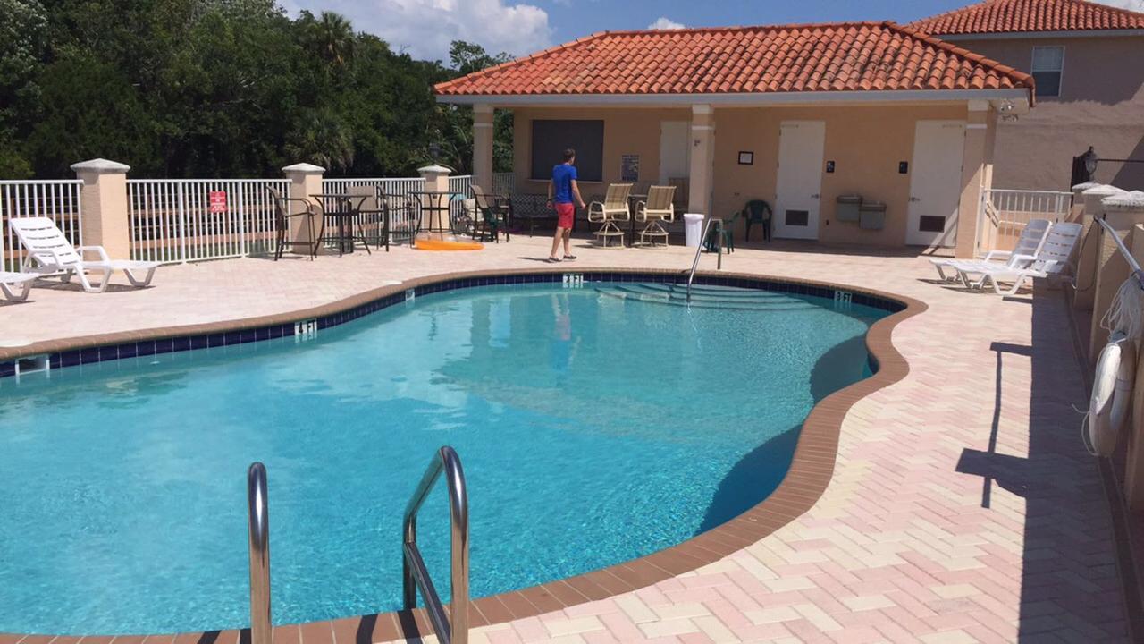 Tradewinds Homosassa Marina Resort Exterior photo